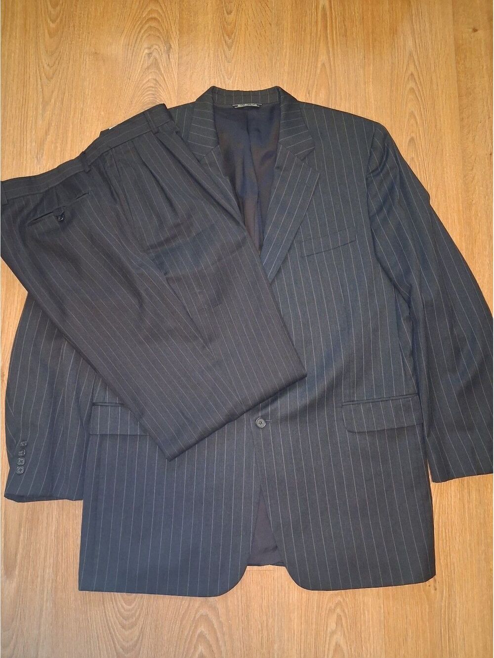 Jack Victor 2 Piece Suit Mens 48XL 38x32 Gray Striped Wool